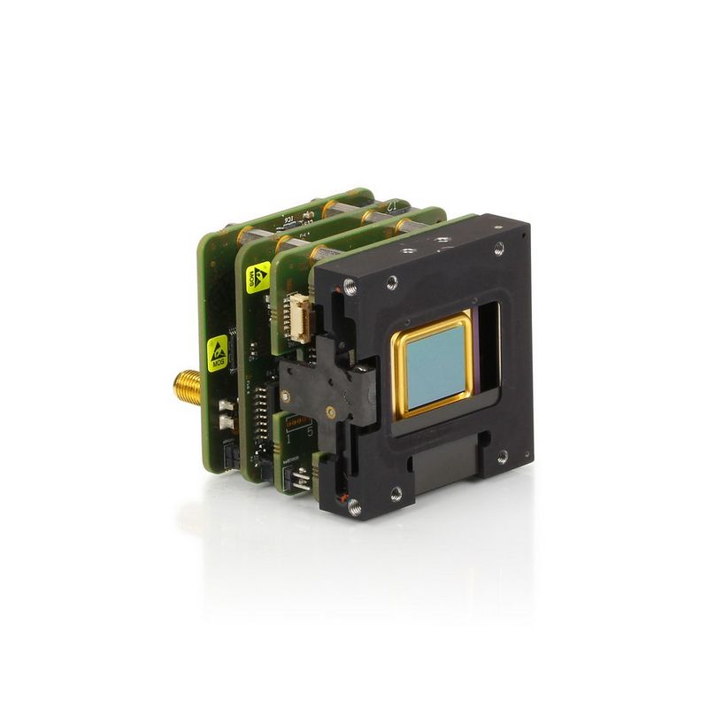 Camera modules for the short and long wave infrared - Camera modules for the LWIR