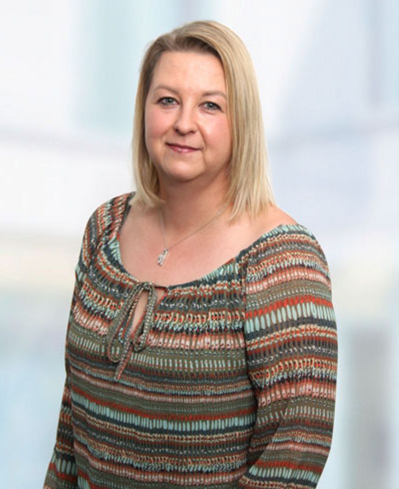 Sales Administrator - Light & lasers - Katrin Büttner Katrin Büttner
