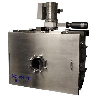 Vacuum nanoindenter