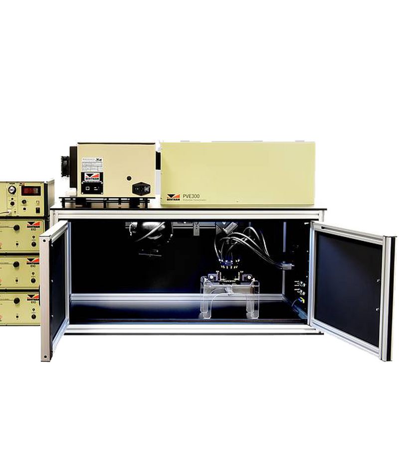 Sistemi per la caratterizzazione di celle solari - Stazione di misura della Efficienza Quantica