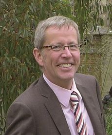 Dr. Jürgen Schlütter Dr. Jürgen Schlütter
